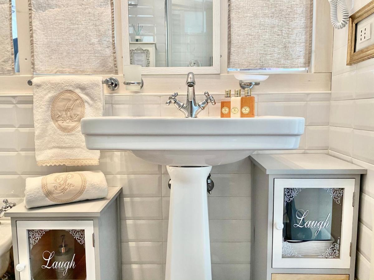 Capo Le Case, Romantic Flat Near Spanish Steps Εξωτερικό φωτογραφία
